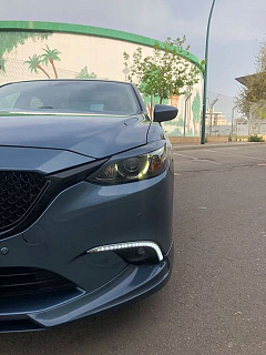 Крашеный комплект. Реснички на фары Mazda 6 / Atenza GJ (2015 - 2018) Цвет Красный 41V+ УСТАНОВОЧНЫЙ КОМПЛЕКТ